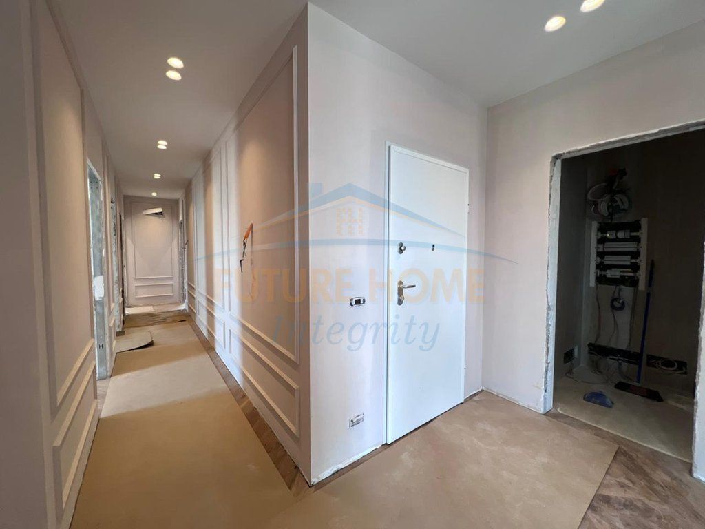 Shitet apartament 3+1+2 Altana Residence Prane Parkut Olimpik