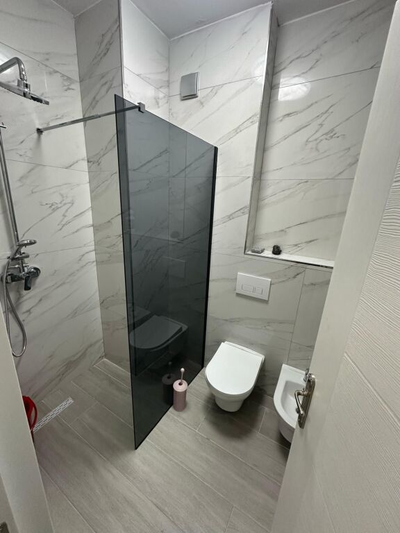 Qira , Apartament 1+1 ,Golem