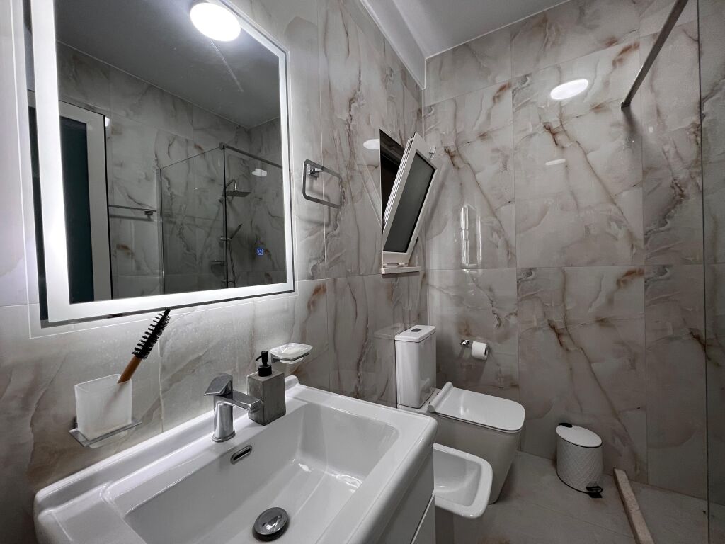 Apartament 1+1 me qera tek Vilat Gjermane