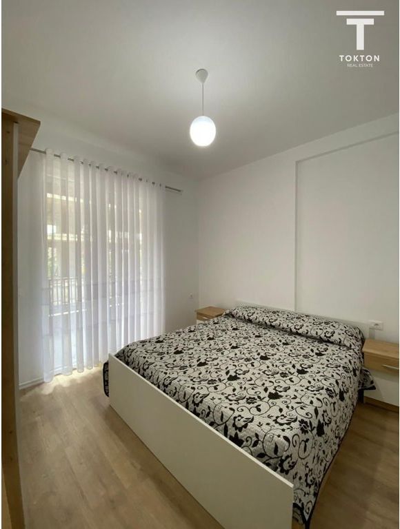 QIRA, APARTAMENT 2+1, PASKUQAN, TIRANË