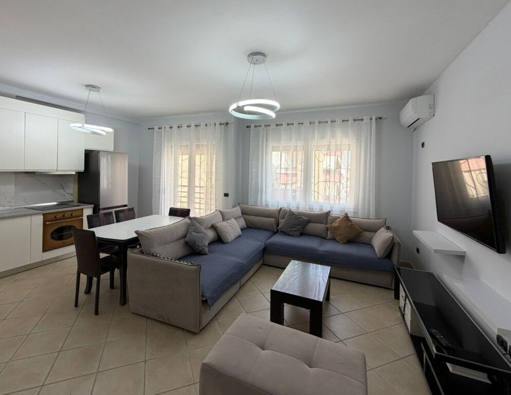 📌 JEPET ME QERA APARTAMENT 2+1+2 – Rruga Qemal Stafa