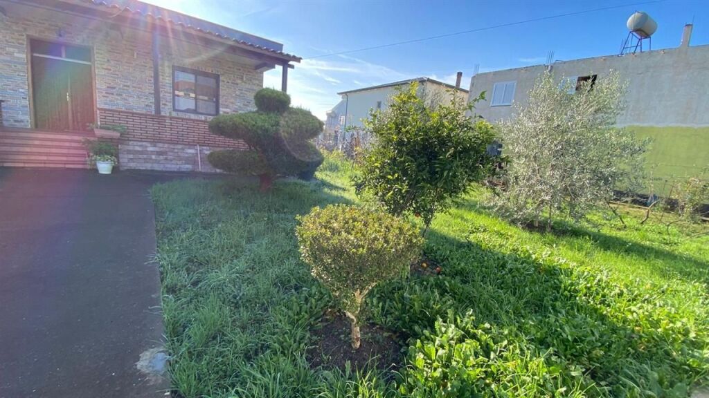 SHITET VILE 1- KATSHE + DYQAN XHAFZOTAJ DURRES 200.000 EURO