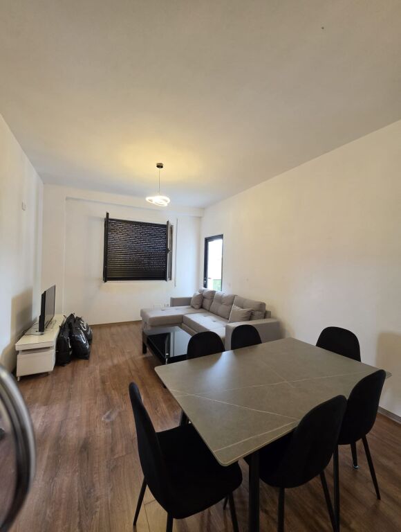 2+1 apartment for rent for rent in Paskuqan, 6th floor, 500 euros