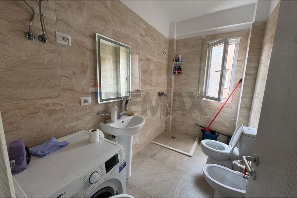 Apartament 2+1 per shitje tek Lura 3