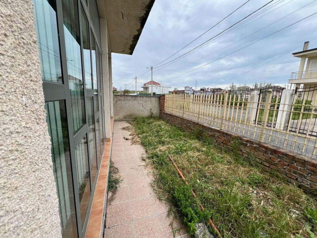 SHITET NDERTES 1 KATESHE 120m2 + 361 m2 TRUALL XHAFZOTAJ DURRES