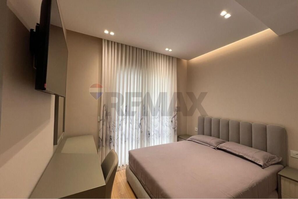 Apartament - Për Qira - Zogu I Zi, Tiranë