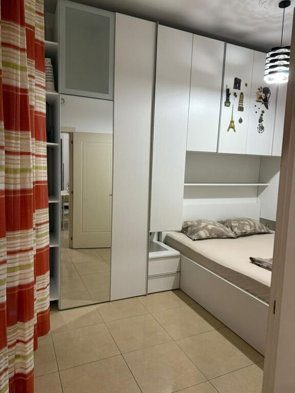 Apartament 1+1 me qera ne Ali Dem