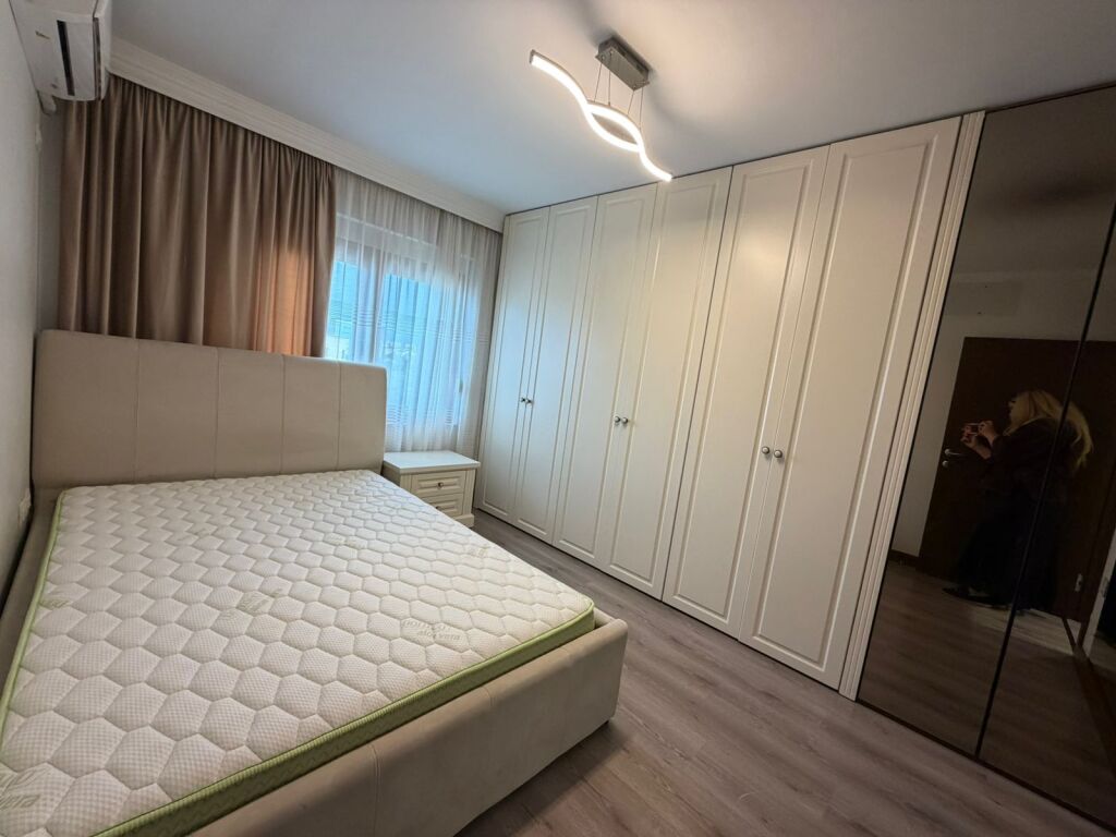 LAPRAKE_SHITET APARTAMENT 3+1+2 (I KONVERTUAR NE 2+1 + DHOME LAVANDERIE)