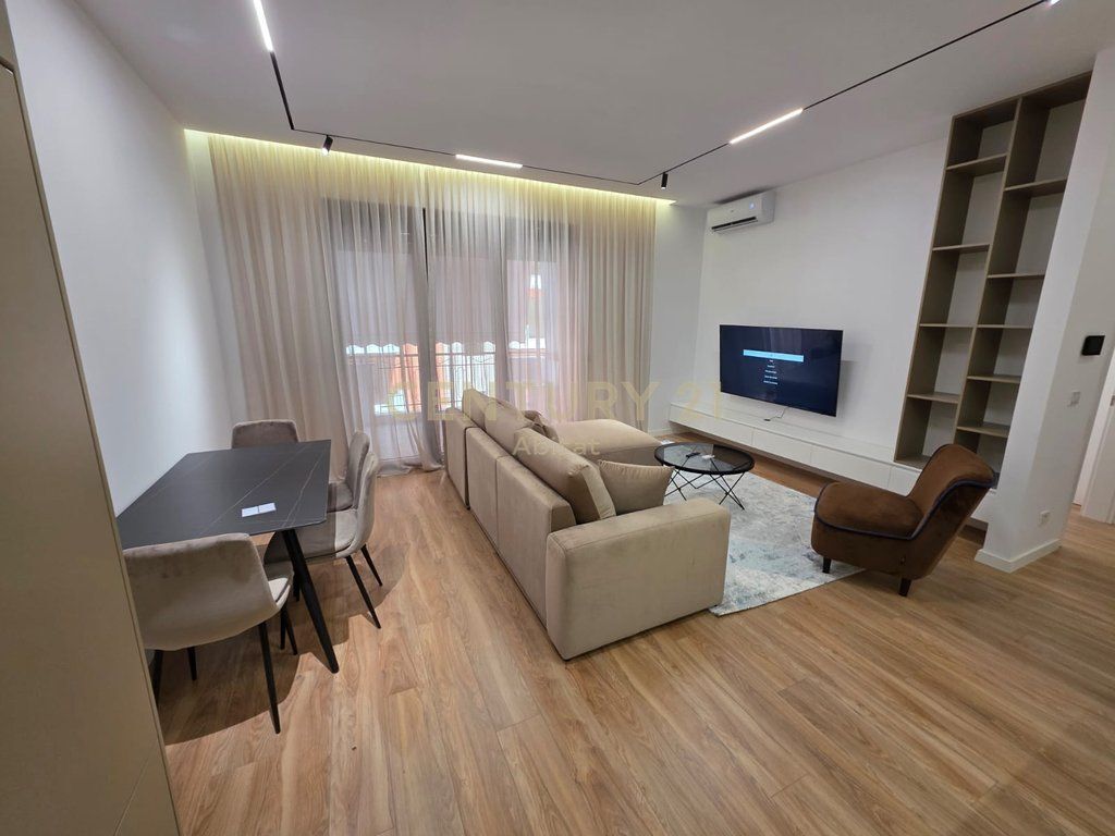 Jepet me qira apartament 1+1 tek Kompleksi Delijorgji