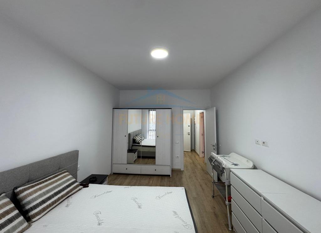 Affitto, Appartamento 1+1, Complesso Arlis, Tirana