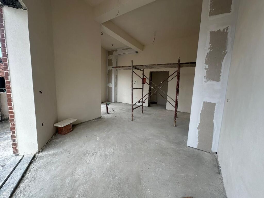 Shitet Apartament 2+1 Tek Rezidenca Kodra e Diellit 2