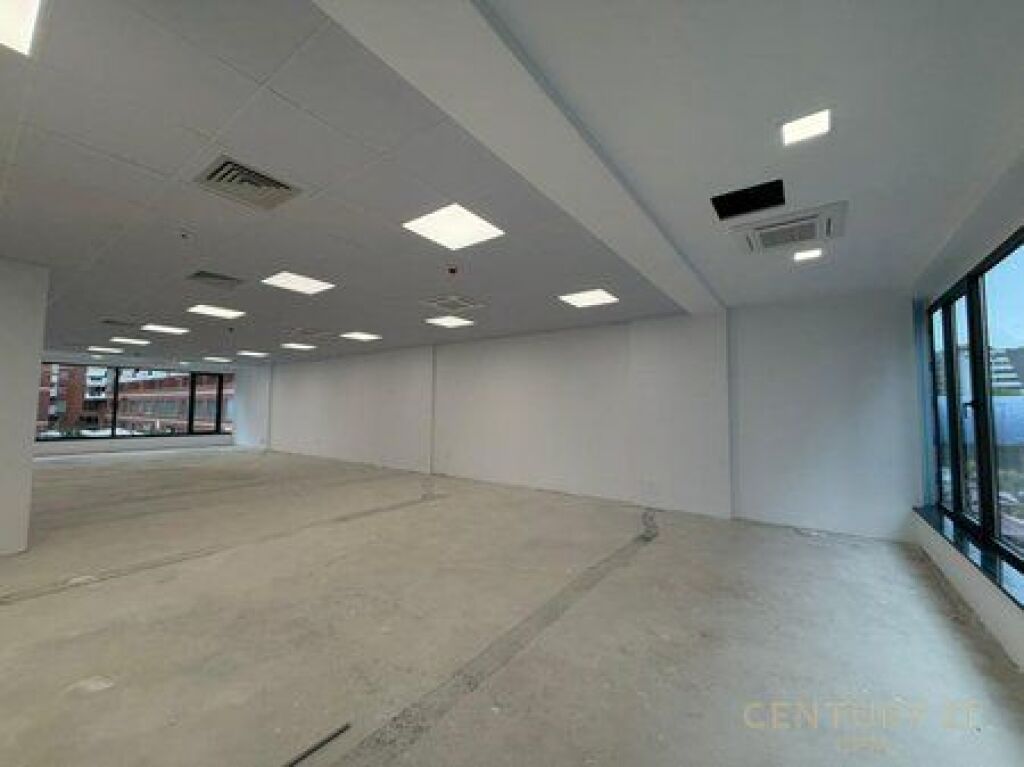 Office for rent at the "Delijorgji" Complex