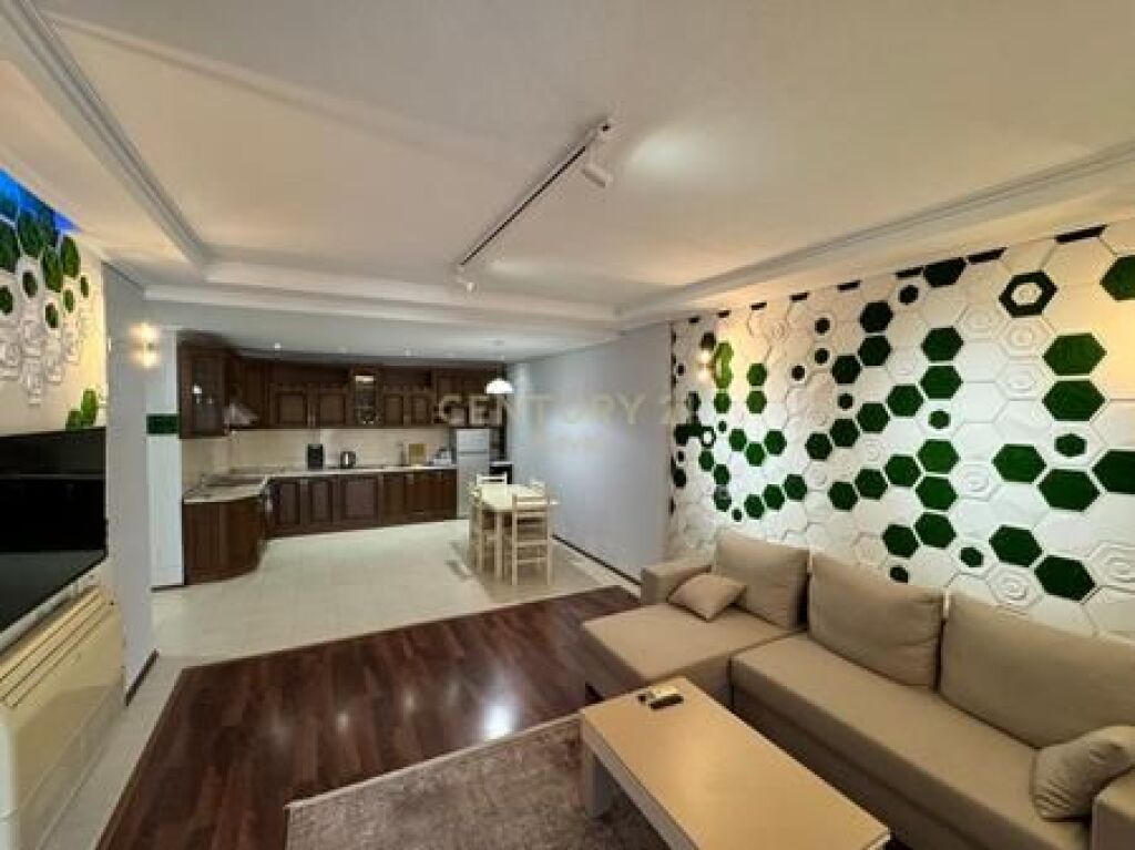 APARTAMENT ME QERA 2+1 PRANE LIQENIT ARTIFICAL TE TIRANES DHE ART TURBINA