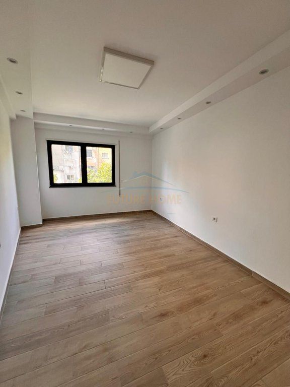 Shitet, Apartament 1+1, Rruga e Elbasanit
