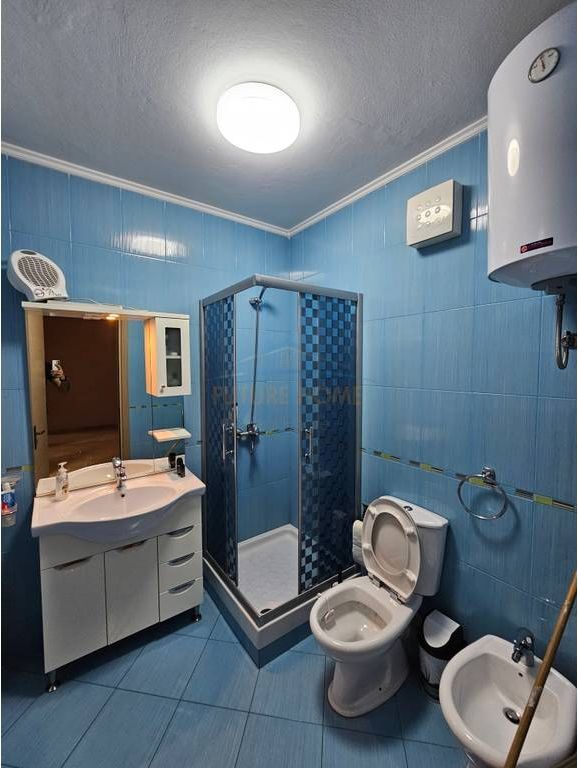 Affitto, Appartamento 2+1+2 +Posto Auto Via Jordan Misja, Tirana. 580 €