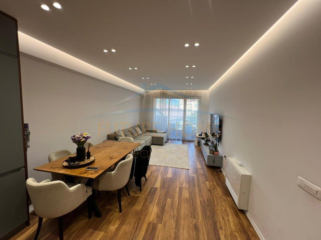 Affitto Appartamento 2+1+2 , Residenza OLYMPIC , Comune di Parigi , Tirana