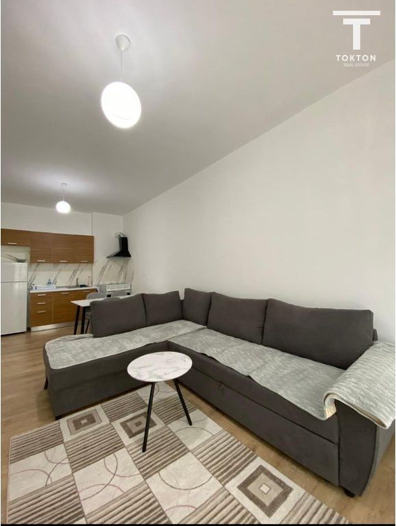 QIRA, APARTAMENT 2+1, PASKUQAN, TIRANË