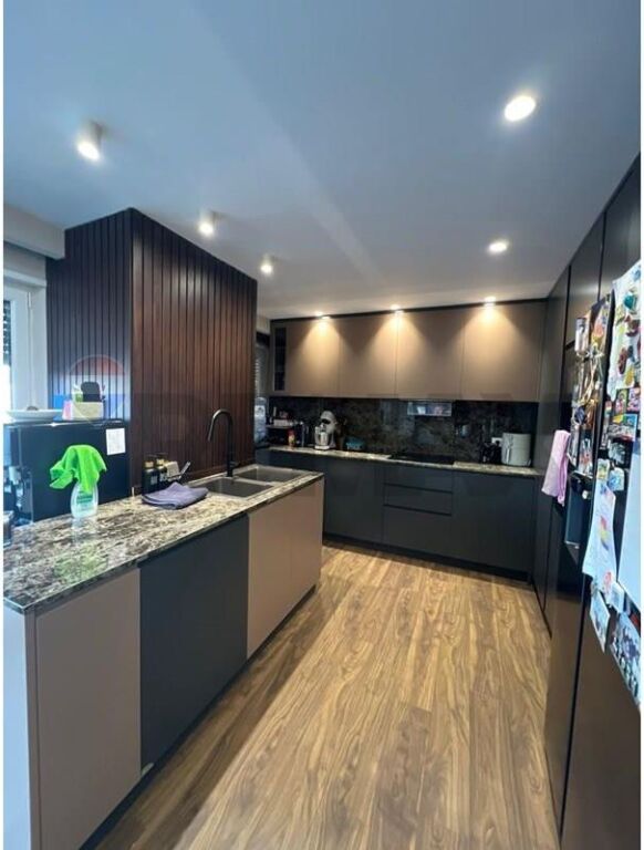Duplex ne shitje tek Kodra e Diellit 2