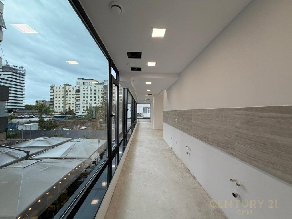 Office for rent at the "Delijorgji" Complex