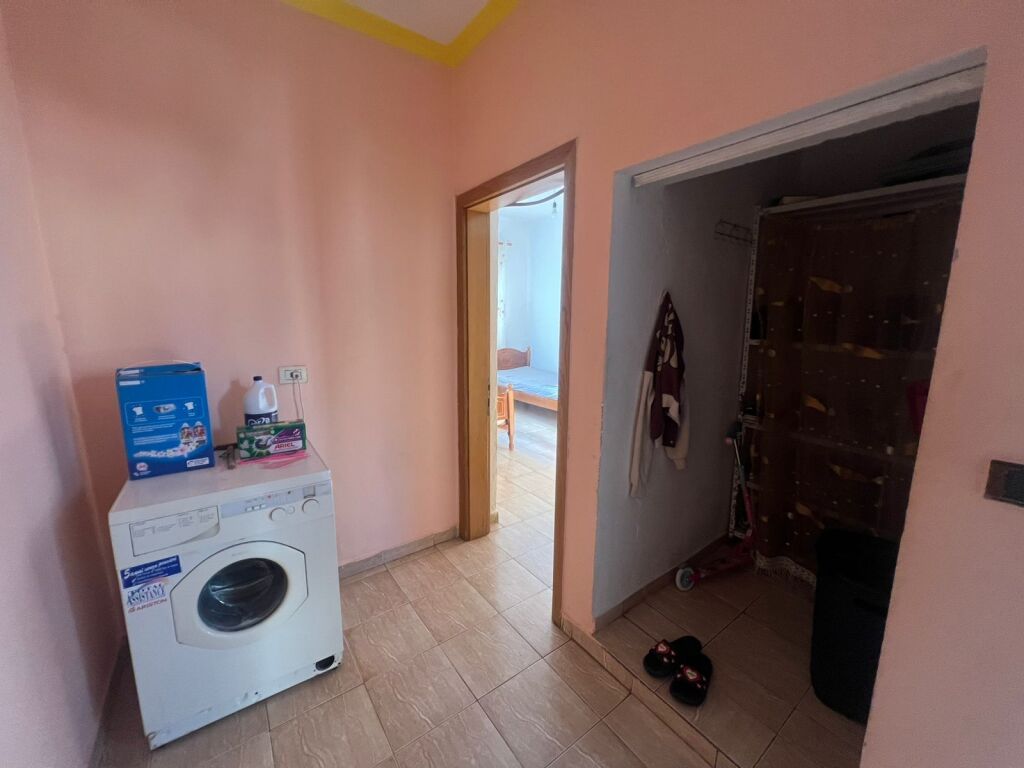 Apartament 2+1 per shitje Kinostudio !