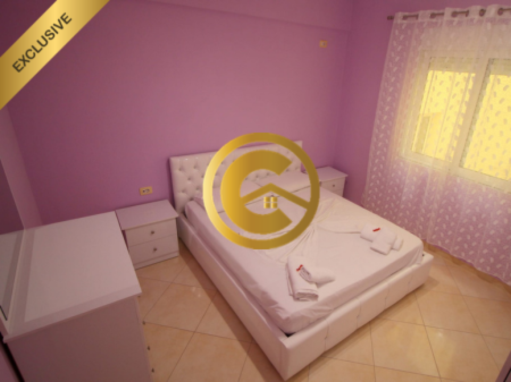 Apartament me Pamje Deti në Shitje në Sarandë – Mundësi Ideale Investimi në Rivierën Shqiptare