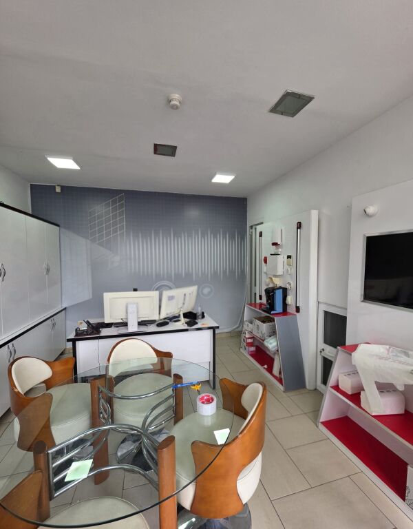 jepet me qera ambient biznesi duplex,600 euro,delijorgi,kati 0,30m2