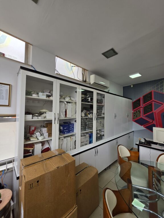 jepet me qera ambient biznesi duplex,600 euro,delijorgi,kati 0,30m2