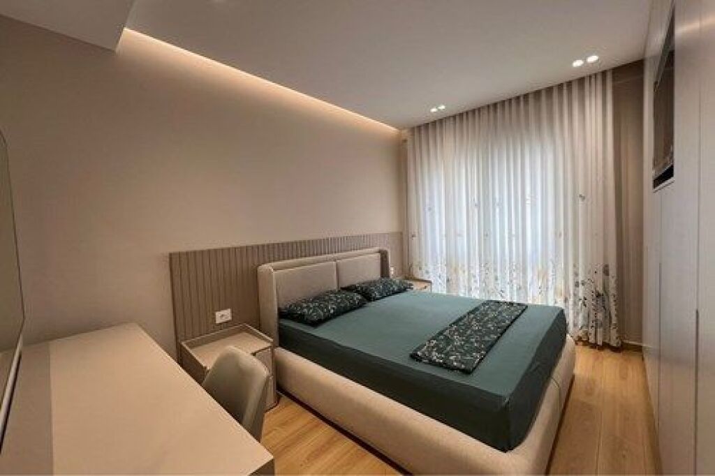 Apartament 2+1 me qira tek Zogu i Zi