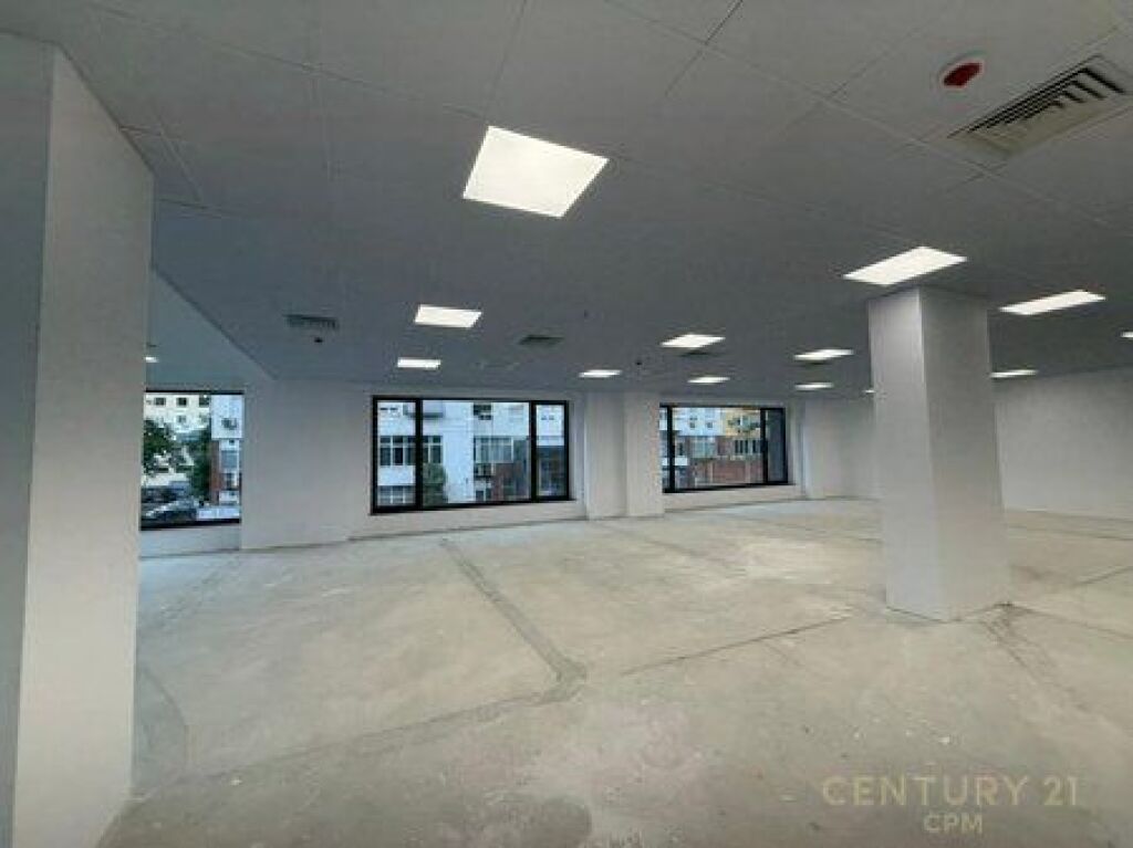 Office for rent at the "Delijorgji" Complex
