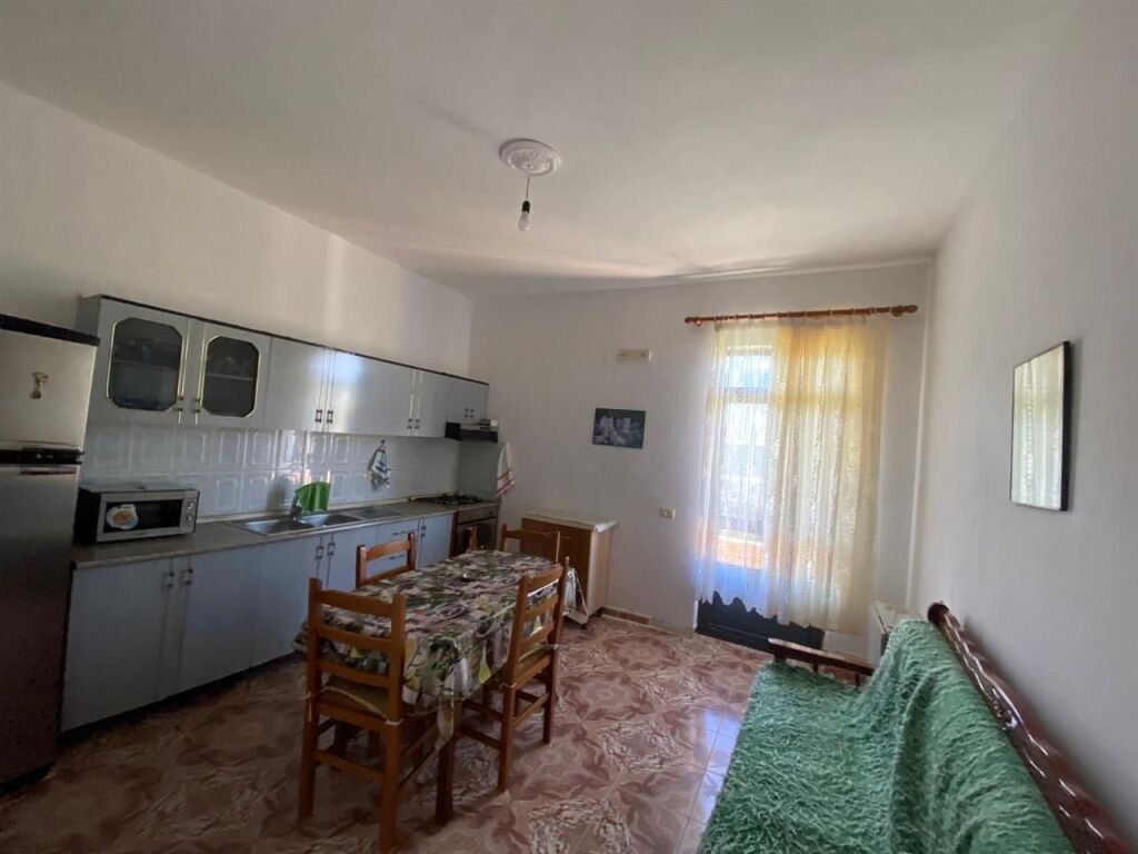 SHITET VILE 1- KATSHE + DYQAN XHAFZOTAJ DURRES 200.000 EURO