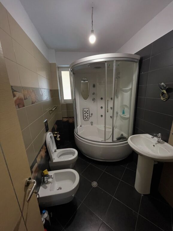 APARTAMENT 2+1 PER SHITJE TE ISH FUSHA E AVIACIONIT