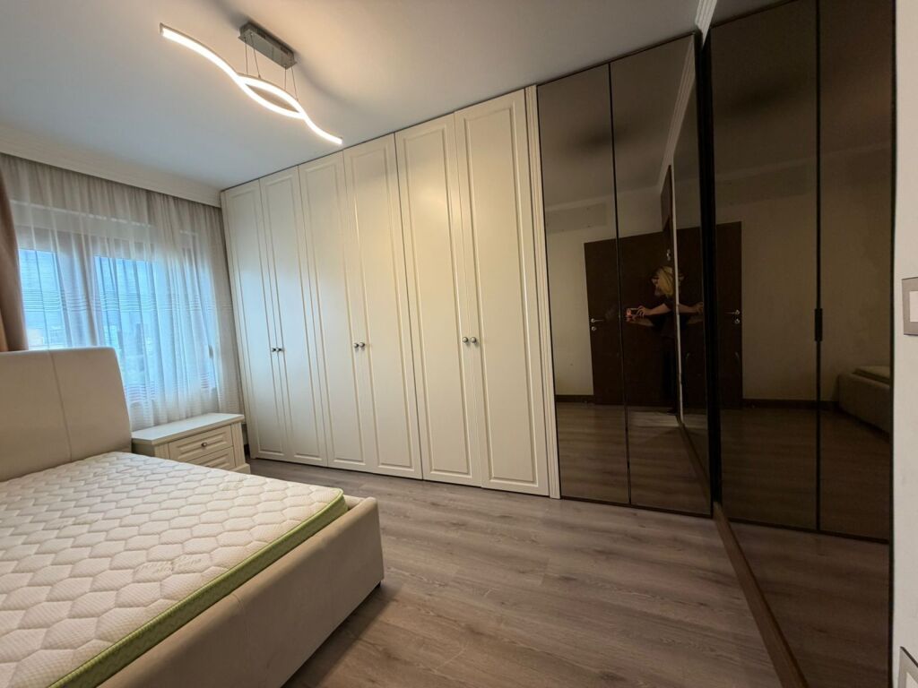 LAPRAKE_SHITET APARTAMENT 3+1+2 (I KONVERTUAR NE 2+1 + DHOME LAVANDERIE)