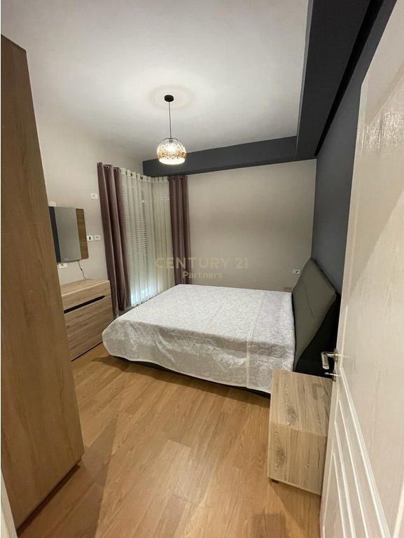 Apartament 2+1 per shitje tek Golden Park