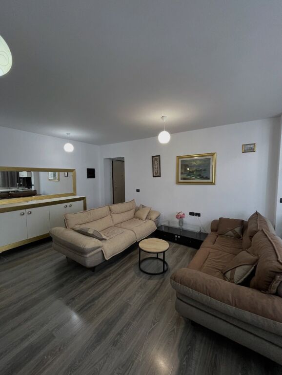 APARTAMENT 2+1 PER SHITJE TE ISH FUSHA E AVIACIONIT