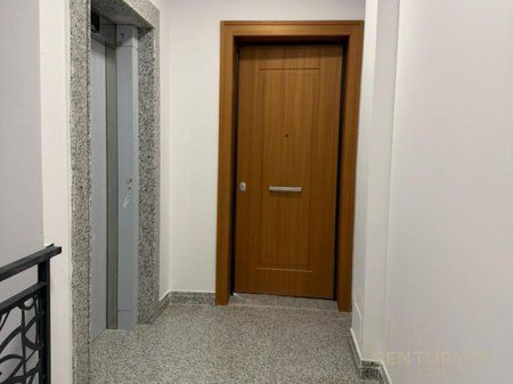 Office for rent at the "Delijorgji" Complex