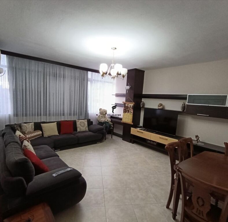 APARTMENT FOR RENT 2+1+2 CENTER 100,000 LEKE FH-74378