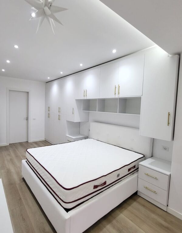 Jepet me qira apartament 2+1 te Kodra e Diellit