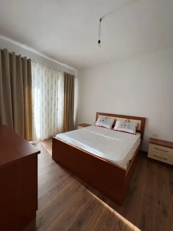 Qera | Apartament 2 + 1 | Kamëz | 550 €/muaj