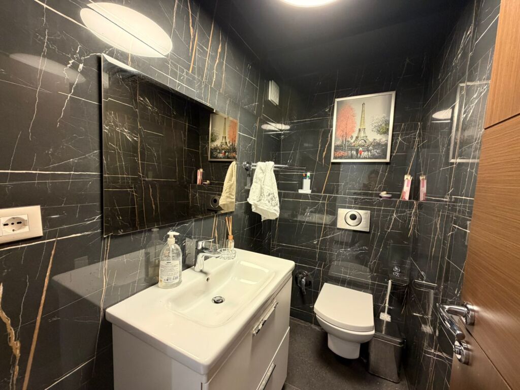 LAPRAKE_SHITET APARTAMENT 3+1+2 (I KONVERTUAR NE 2+1 + DHOME LAVANDERIE)
