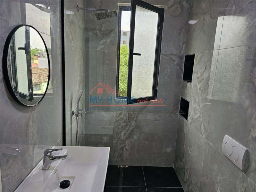 Apartment 2+1 for rent Dibres Street Tirana