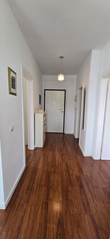 JEPET ME QIRA SUPER APARTAMENT 2+1