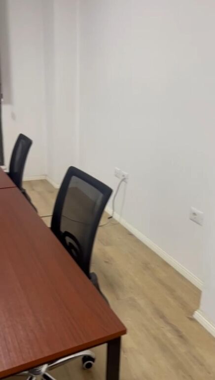 Rent | Ambjent Biznesi | Bulevardi i Ri | 600 €/month