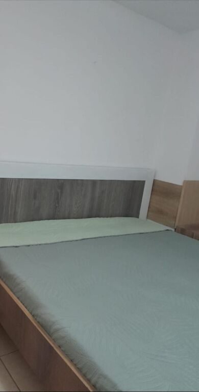 APARTMENT 1+1. 280000 LEKE.BLACK STONE LOUNGE,5 MAJI