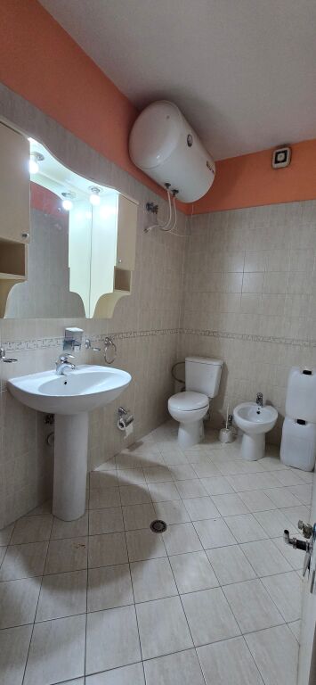 APARTAMENT 3+1, 21 Dhjetori