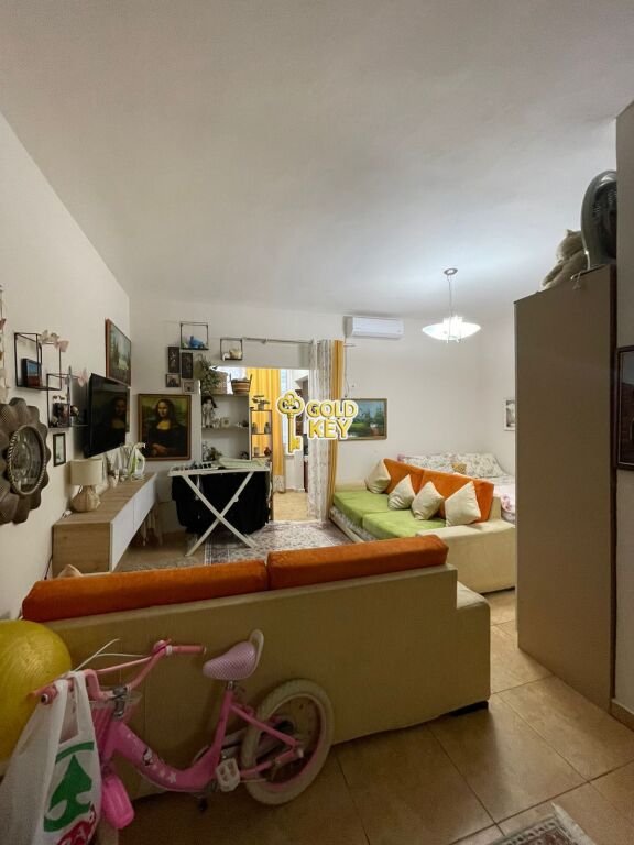 🏡 GARZONIERE ME QERA GOLEM DURRES