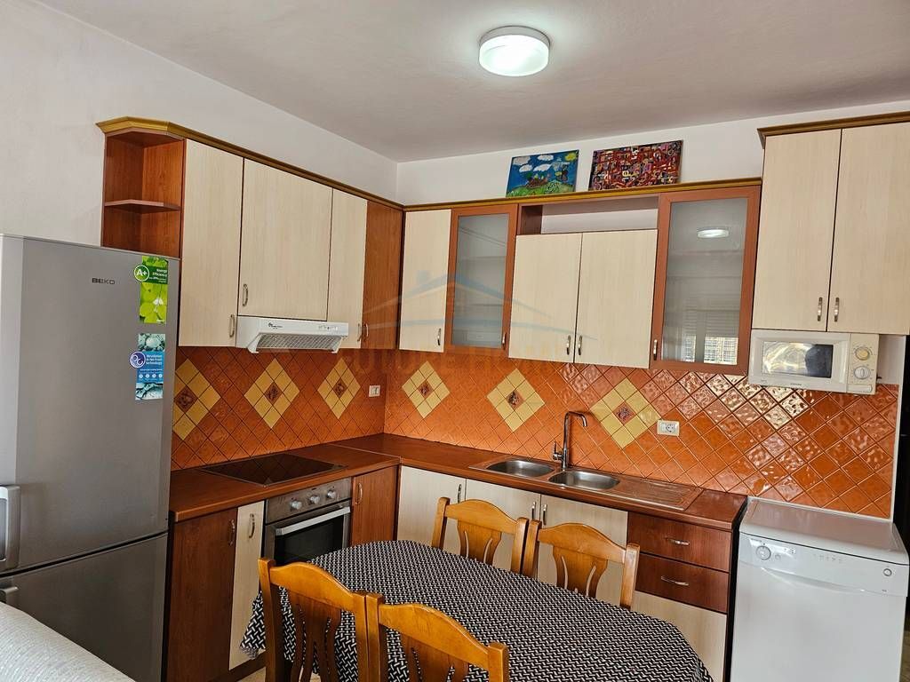 Affitto, Appartamento 2+1+2 Don Bosko, Tirana. 650 €