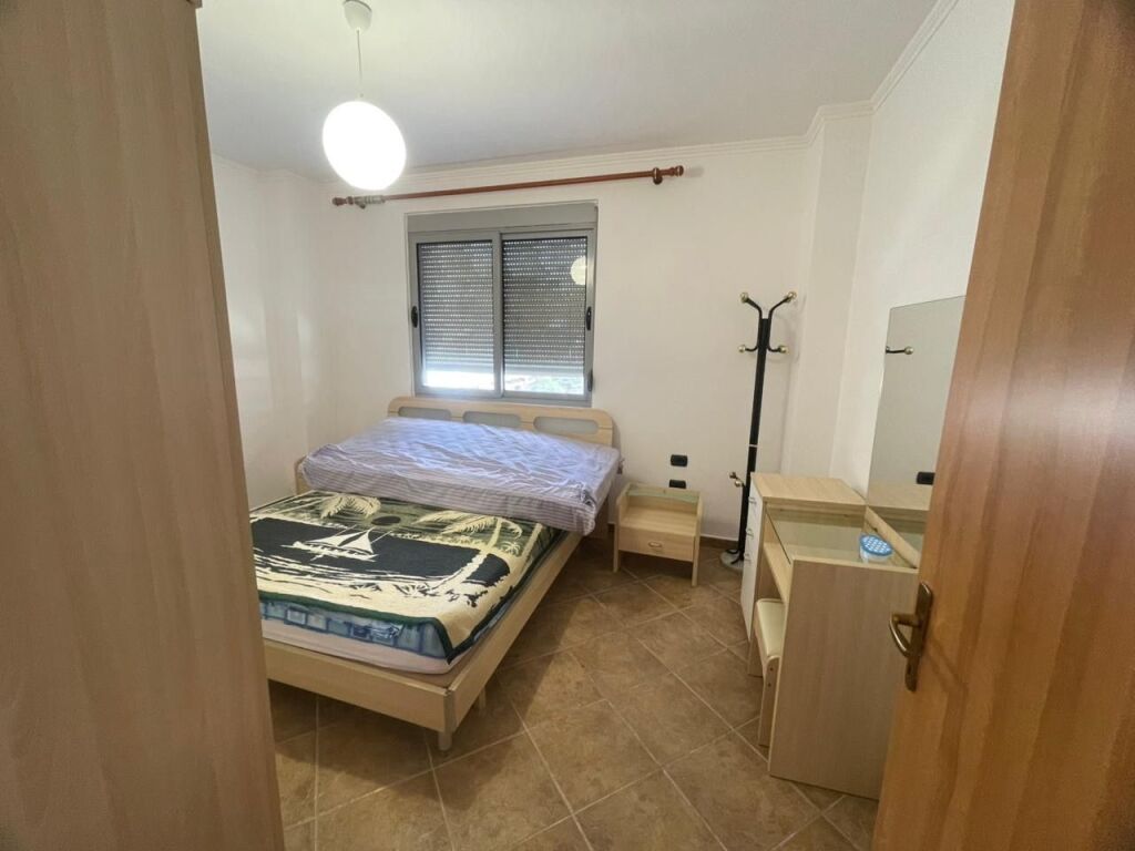 Apartment 2+1+2 + garage for sale in Golem