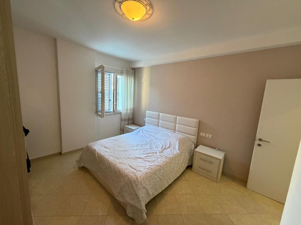 Apartament 2+1+ parkim per qera te Vala Park