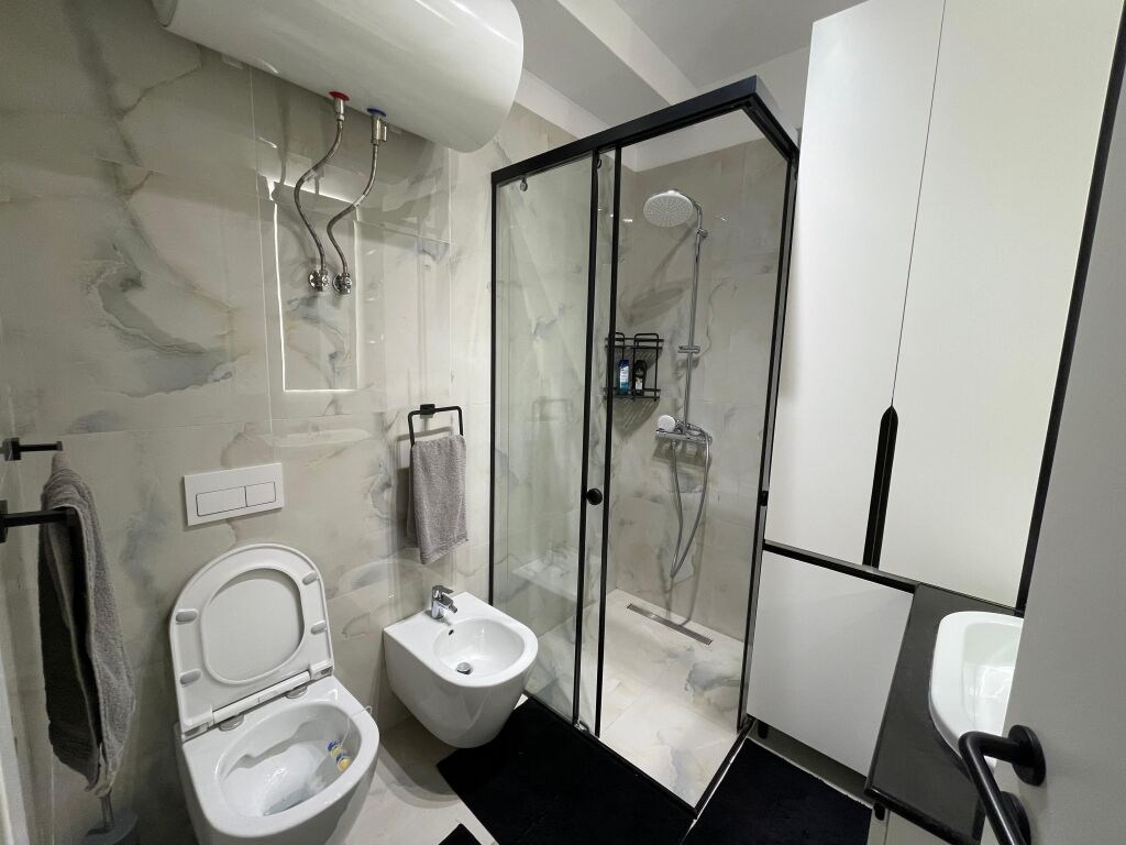Apartament 2+1+2 per qira tek Kopshti Botanik!