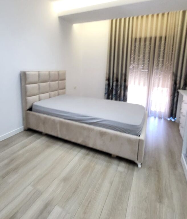 Jepet me qira apartament 2+1 te Kodra e Diellit